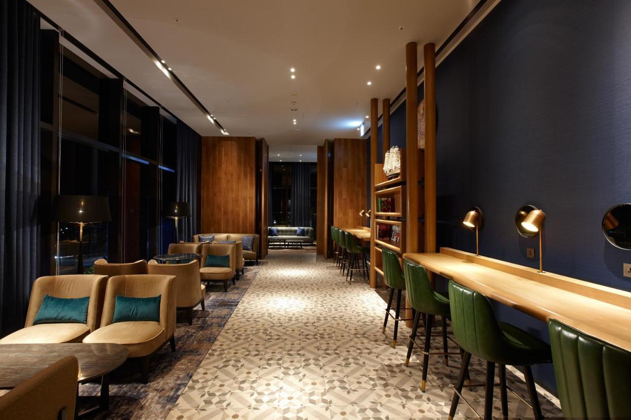 فندق Cozzi Blu تشونغلي المظهر الخارجي الصورة The library at the hotel